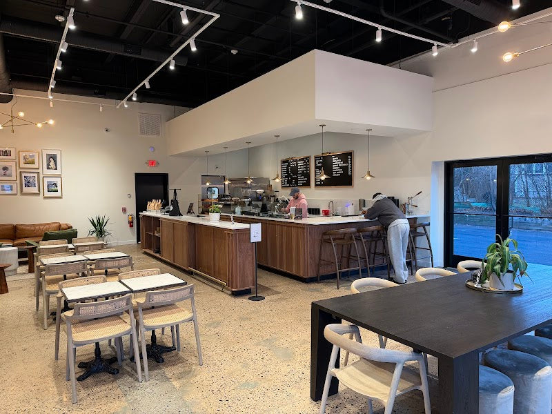 Queen City Coffee Roasters Clifton café counter and seating